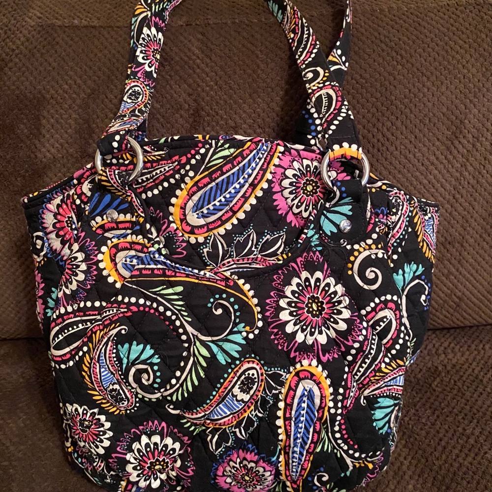 Beautiful 4 piece Vera Bradley bundle!!